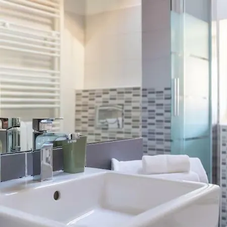 Apartment Lilia's Cernobbio